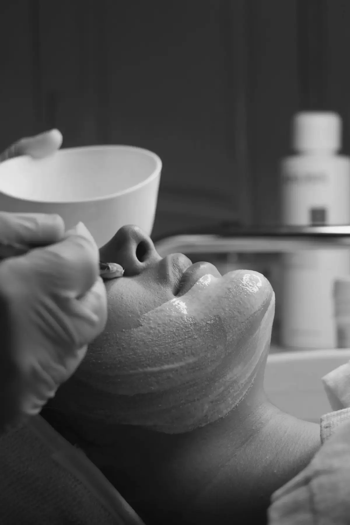 A client receiving a cleansing facial